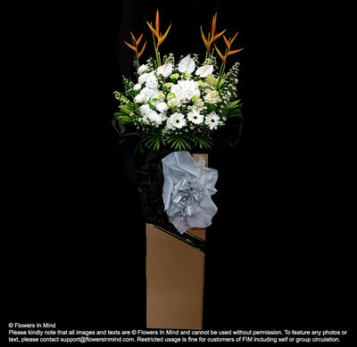 Wreath Box Design (DELUXE) (FW29) - Flowers-In-Mind