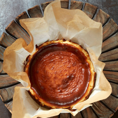 2kg-3kg CAKES from (The Fullerton Cake Boutique) **This product requires 3 days advance pre-order.**