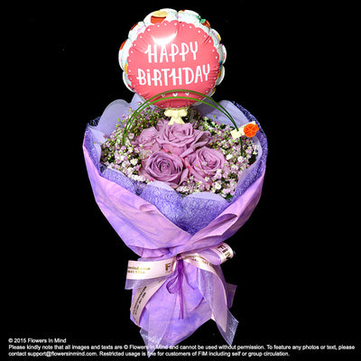 Bouquet of Roses & Balloon - FLOWERS IN MIND