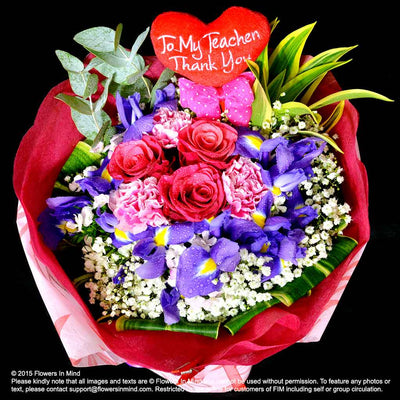 Bouquet of Roses and Carnations (HB226) - FLOWERS IN MIND