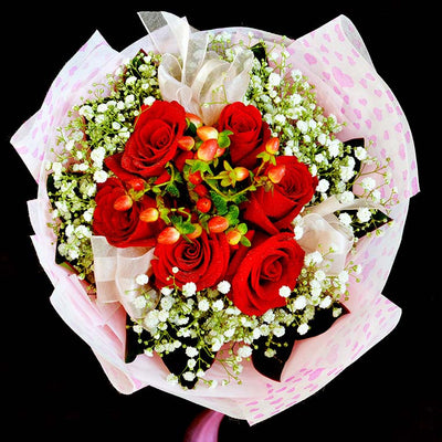 Bouquet of Roses (HB25) - FLOWERS IN MIND