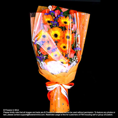 Choice of Fullerton Cakes With Flower (CD01) - FLOWERS IN MIND