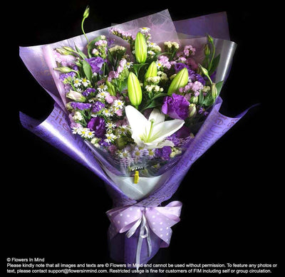 Bouquet of lilies (HB443) - Flowers-In-Mind