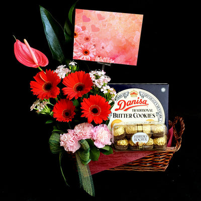 Chocolate Hamper (HP19) - FLOWERS IN MIND