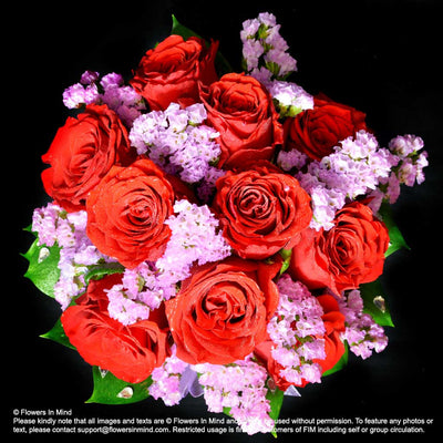 Bridal bouquet in natural stem (WD28) - FLOWERS IN MIND