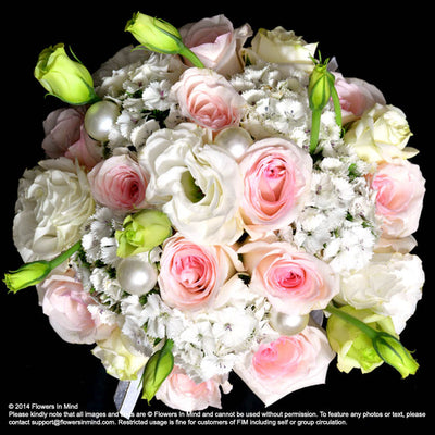 Bridal bouquet in natural stem (WD50) - FLOWERS IN MIND