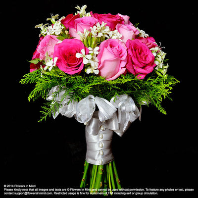 Bridal bouquet in natural stem (WD57) - FLOWERS IN MIND