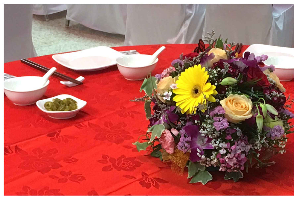 table arrangements for events