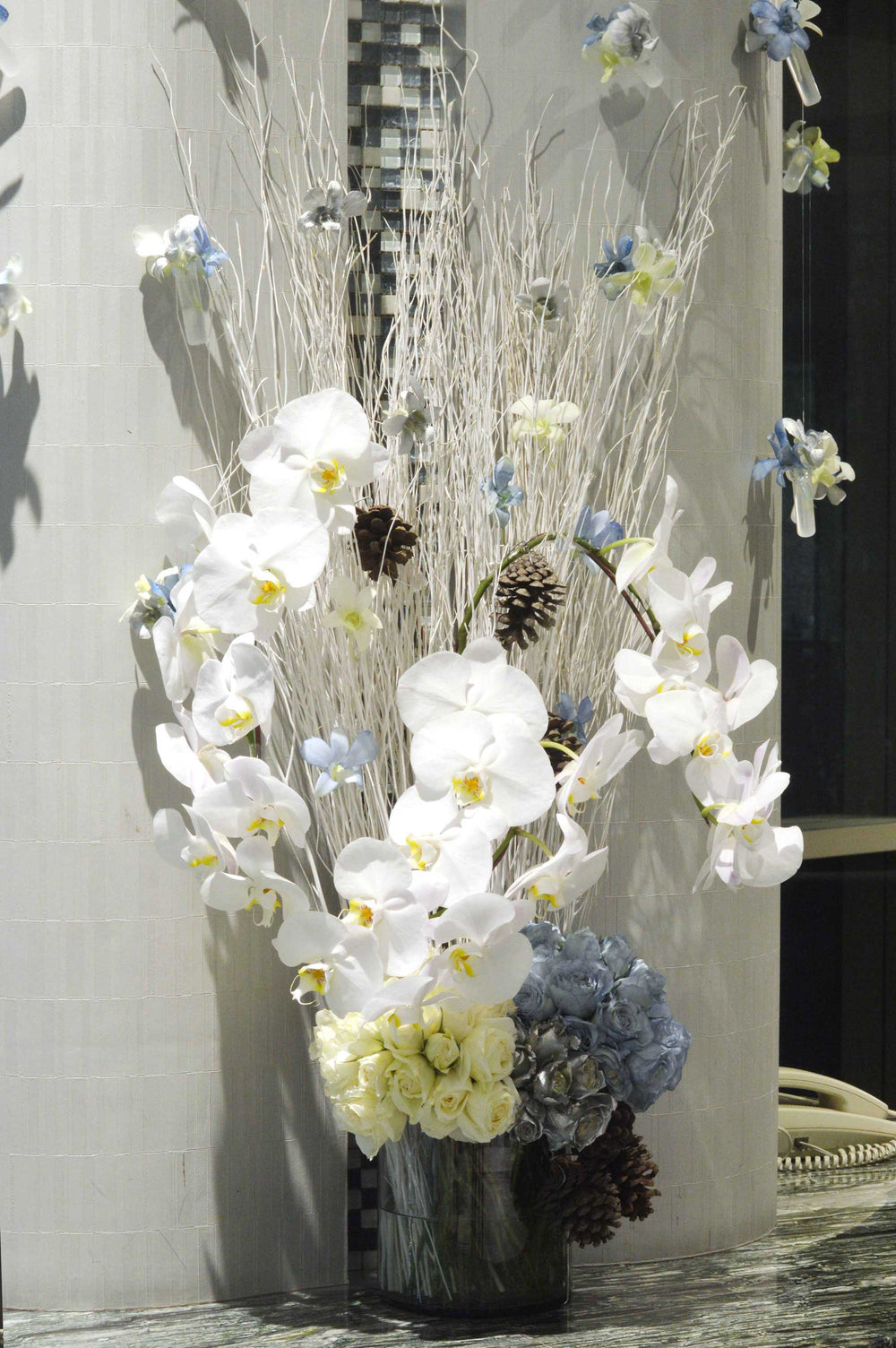 Hotel H2O flowers decoration