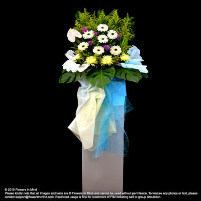 Wreath Box Design (STANDARD) (FW20) - FLOWERS IN MIND