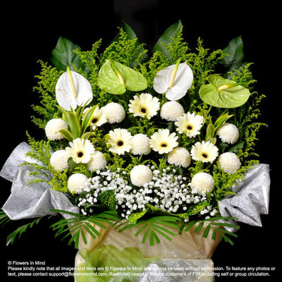 Wreath Box Design (STANDARD) (FW22) - FLOWERS IN MIND