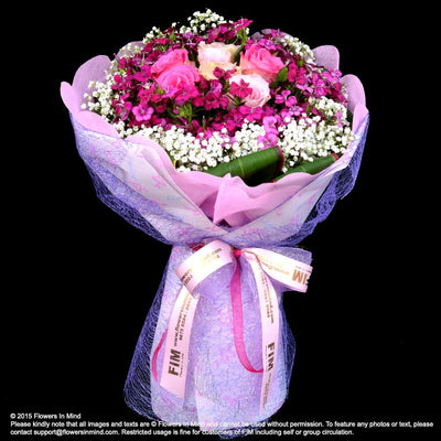 Bouquet of Roses (HB138) - FLOWERS IN MIND