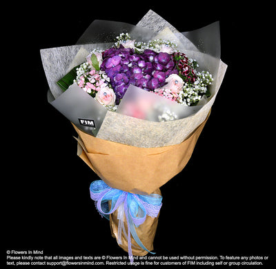 Bouquet of Hydrangea & Roses (HB427) - Flowers-In-Mind