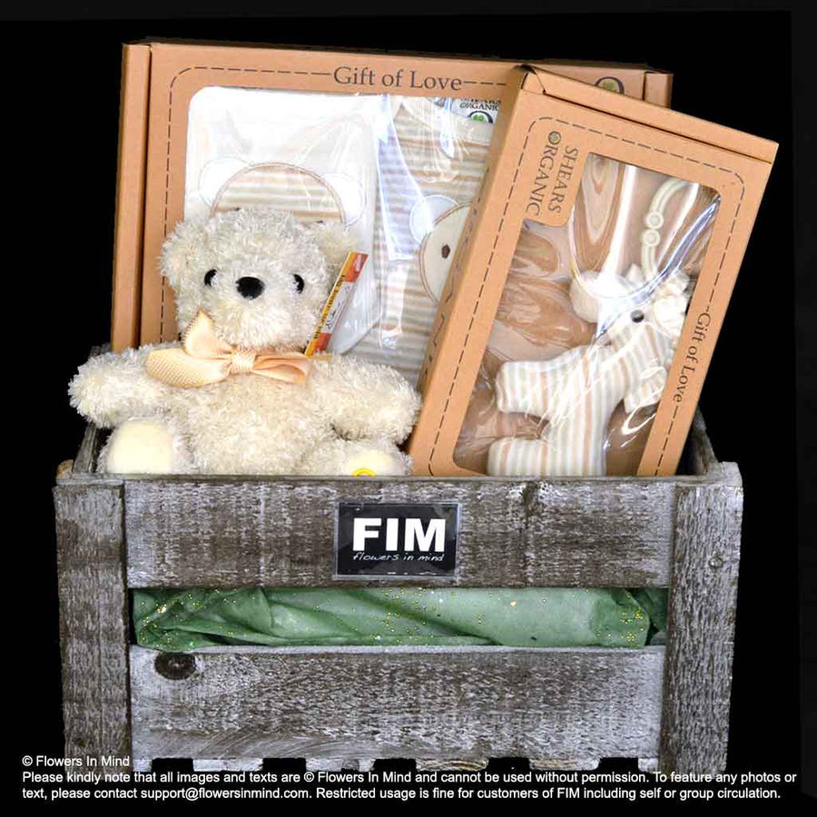 ORGANIC New Born Hamper (HP140) - Flowers-In-Mind