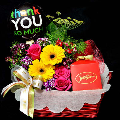 FAMOUS AMOS Hamper (HP35) - FLOWERS IN MIND