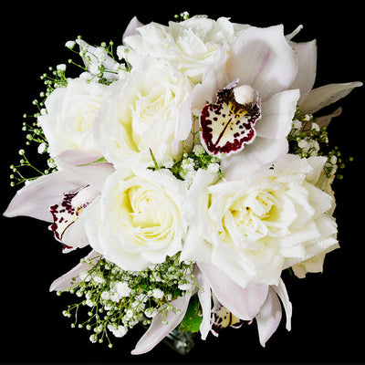 Bridal bouquet in natural stem (WD23) - FLOWERS IN MIND