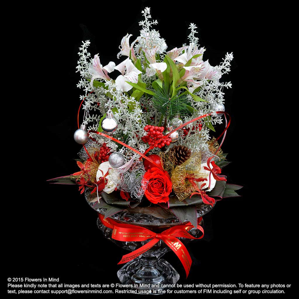 Grand Dazzling Christmas Table Arrangement (XMAS17)