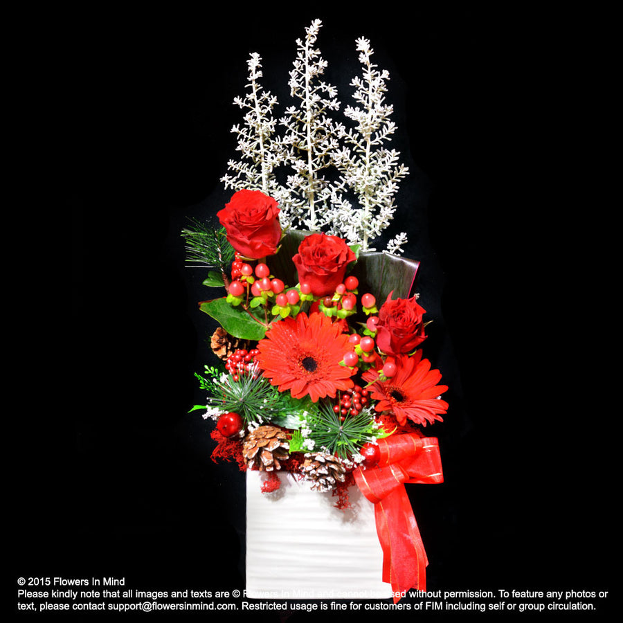 Red Christmas Table Arrangement (XMAS26) - FLOWERS IN MIND